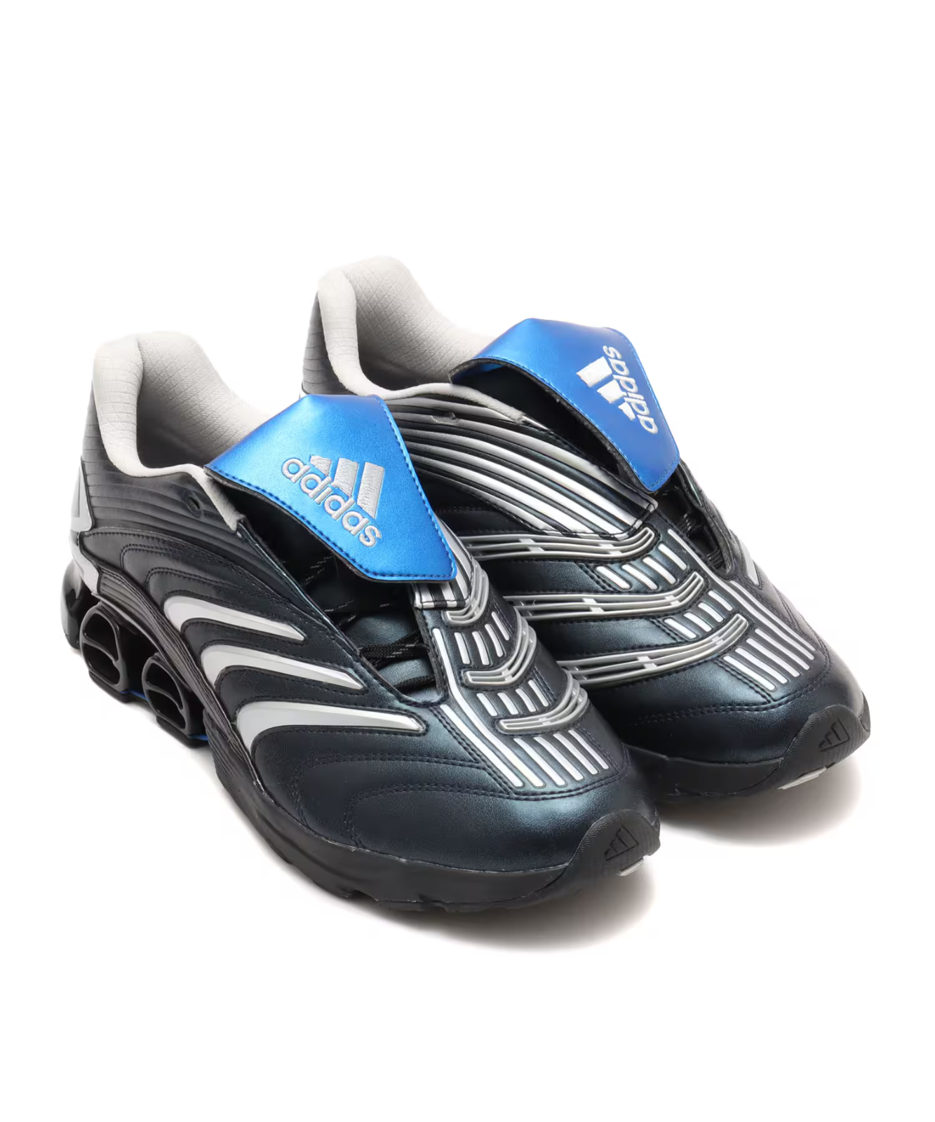 靴 adidas PREDATOR MEGARIDE ATMOS atmos × adidas Predator Megaride Silver Metallic Core Black