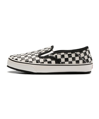 Vans Slip-er 2 - (CHECKERBOARD) черный/классический белый VN0A4UWOIB81