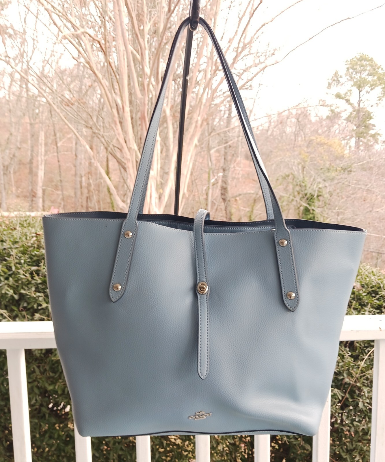 Coach 58849 Cornflower Blue LARGE Market Turnlock Leather