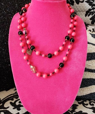 Vintage Betsey Johnson Picnic Pink Black Bead Ladybug Ant Dress Necklace RARE