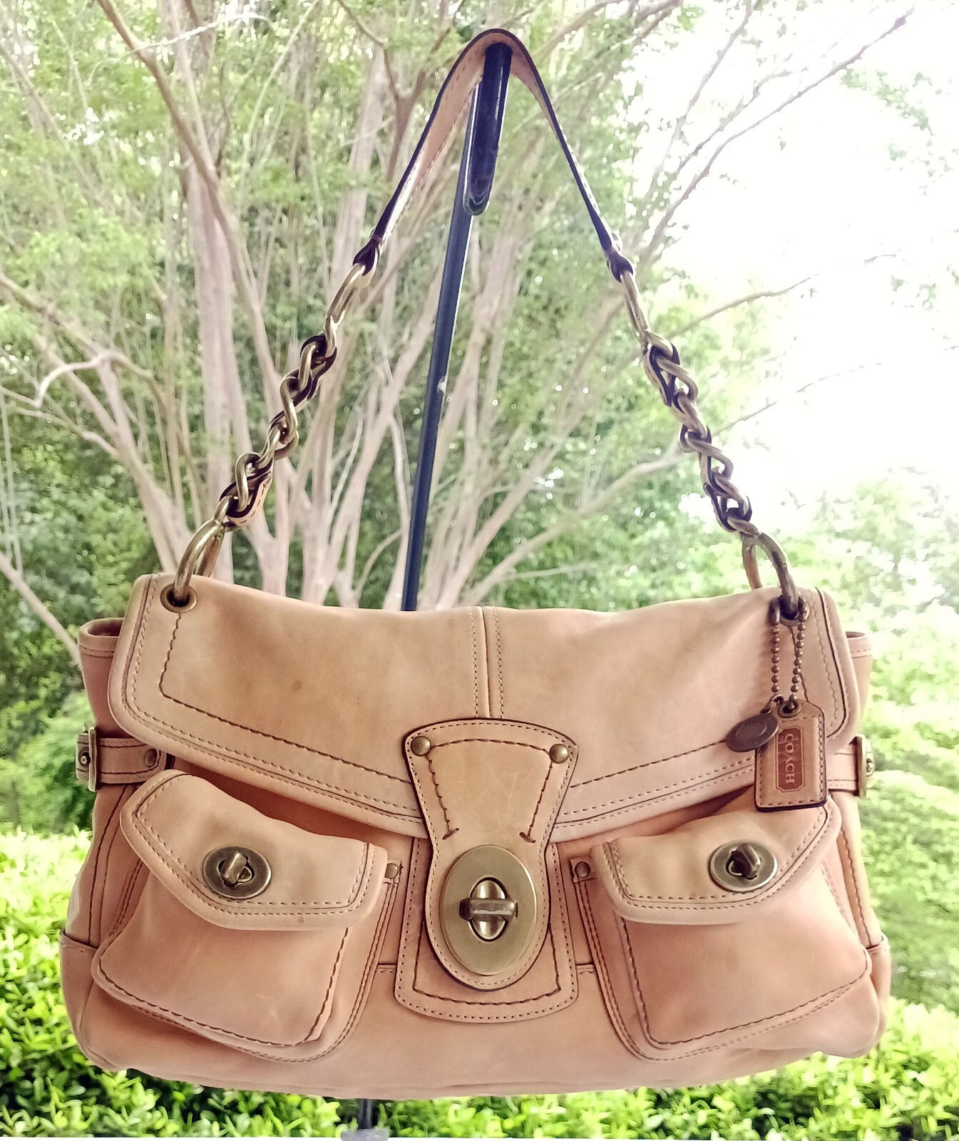 バッグ 65th Coach Flap Legacy Satchel Bag Camel 65th Coach Flap Legacy Satchel Bag Camel