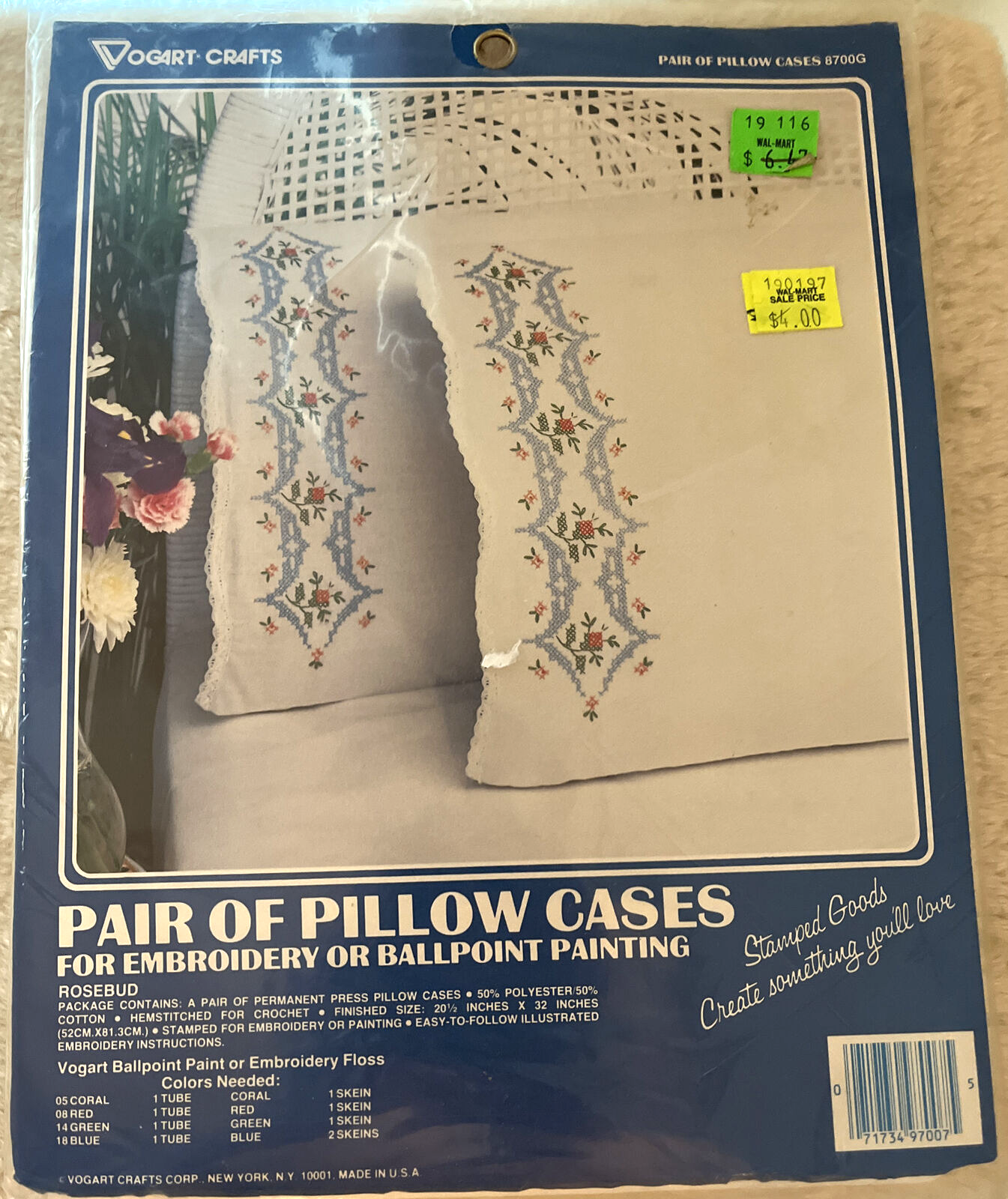8700g Rosebud Embroidery Pillow Case Kit Cottagecore Vintage