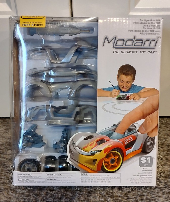 New Modarri DIY Street Car, Single Kit by Thoughtfull Toys