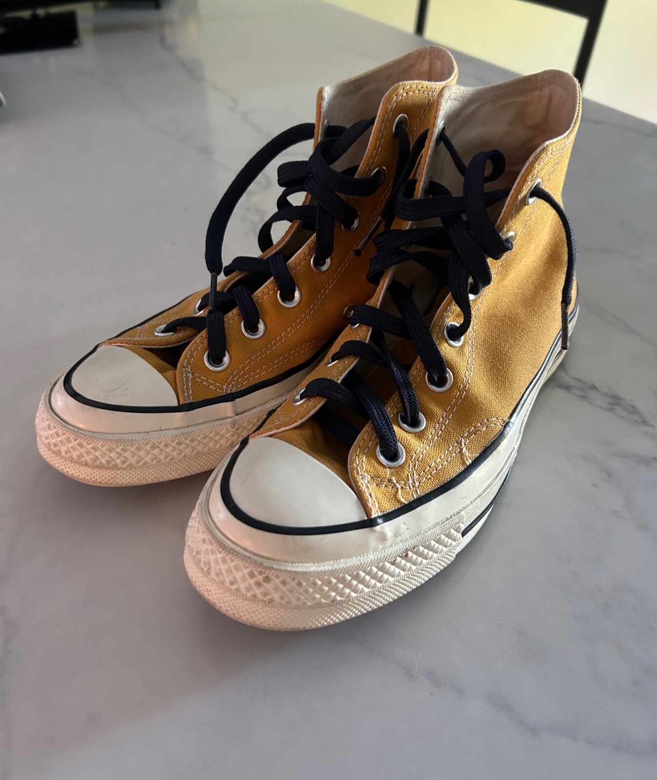 Converse Mens/Women Chuck Taylor All star High Top Sneaker