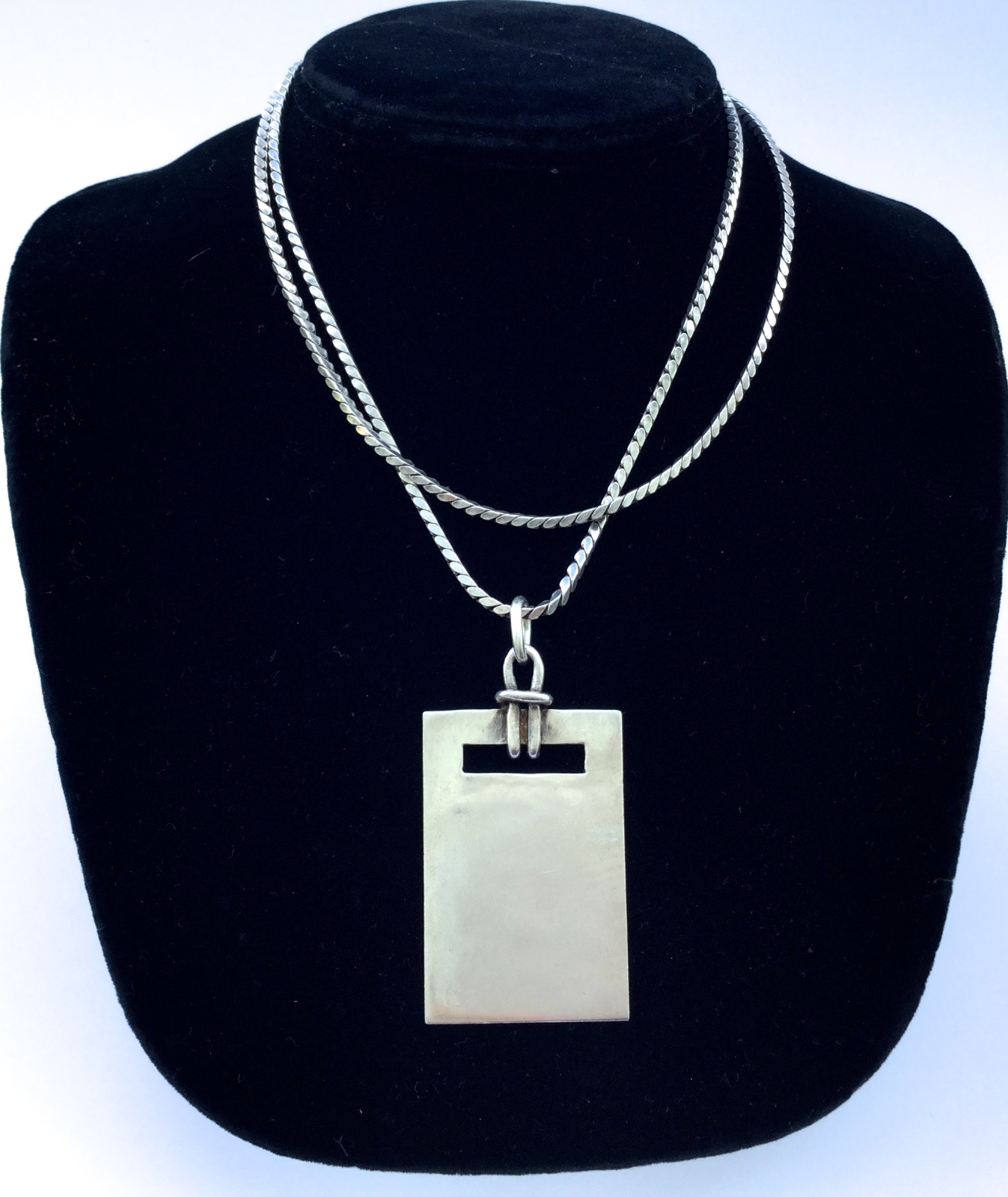 ART DECO STYLE STERLING SILVER NECKLACE-PENDANT FROM MEXICO, MADE IN 1950S