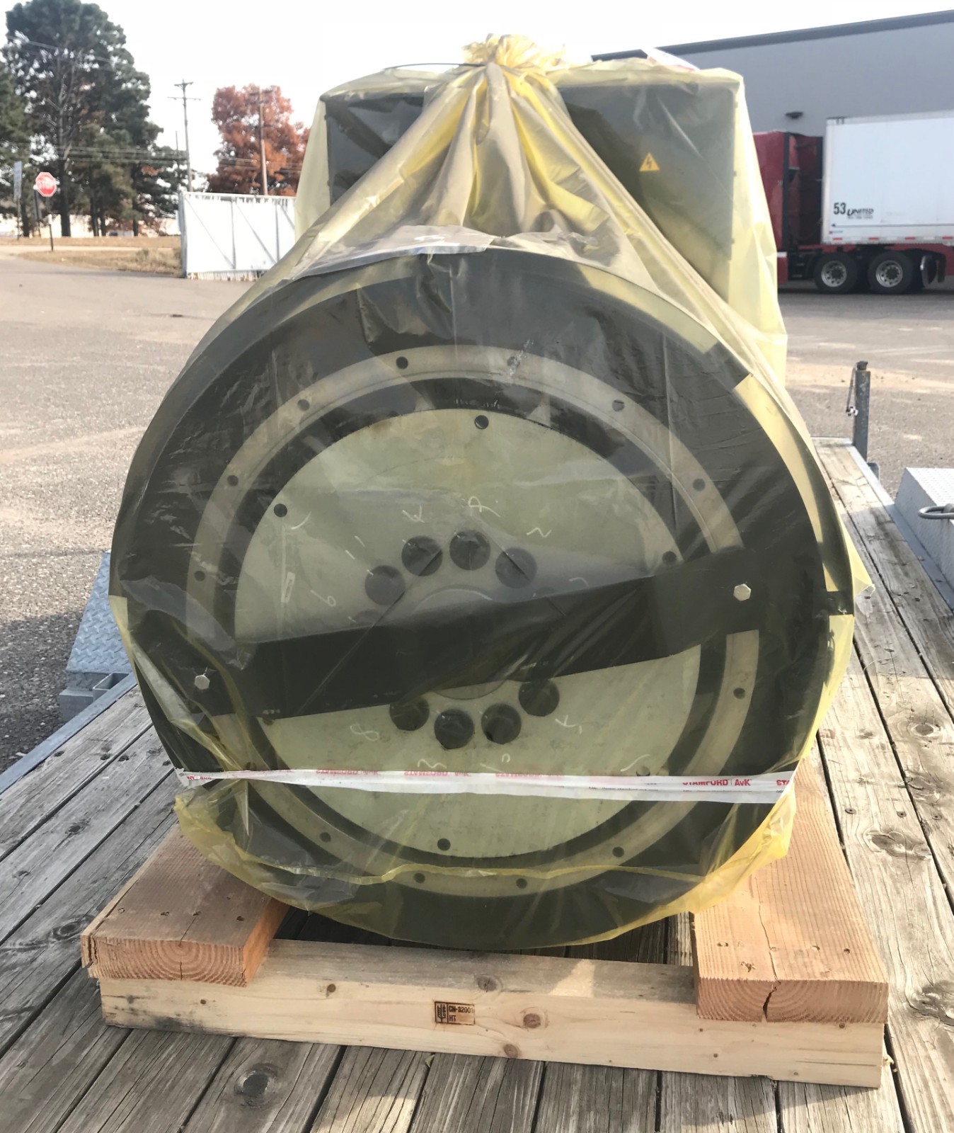 New 1250kW Stamford Alternator 480V | S/N: X15l391714