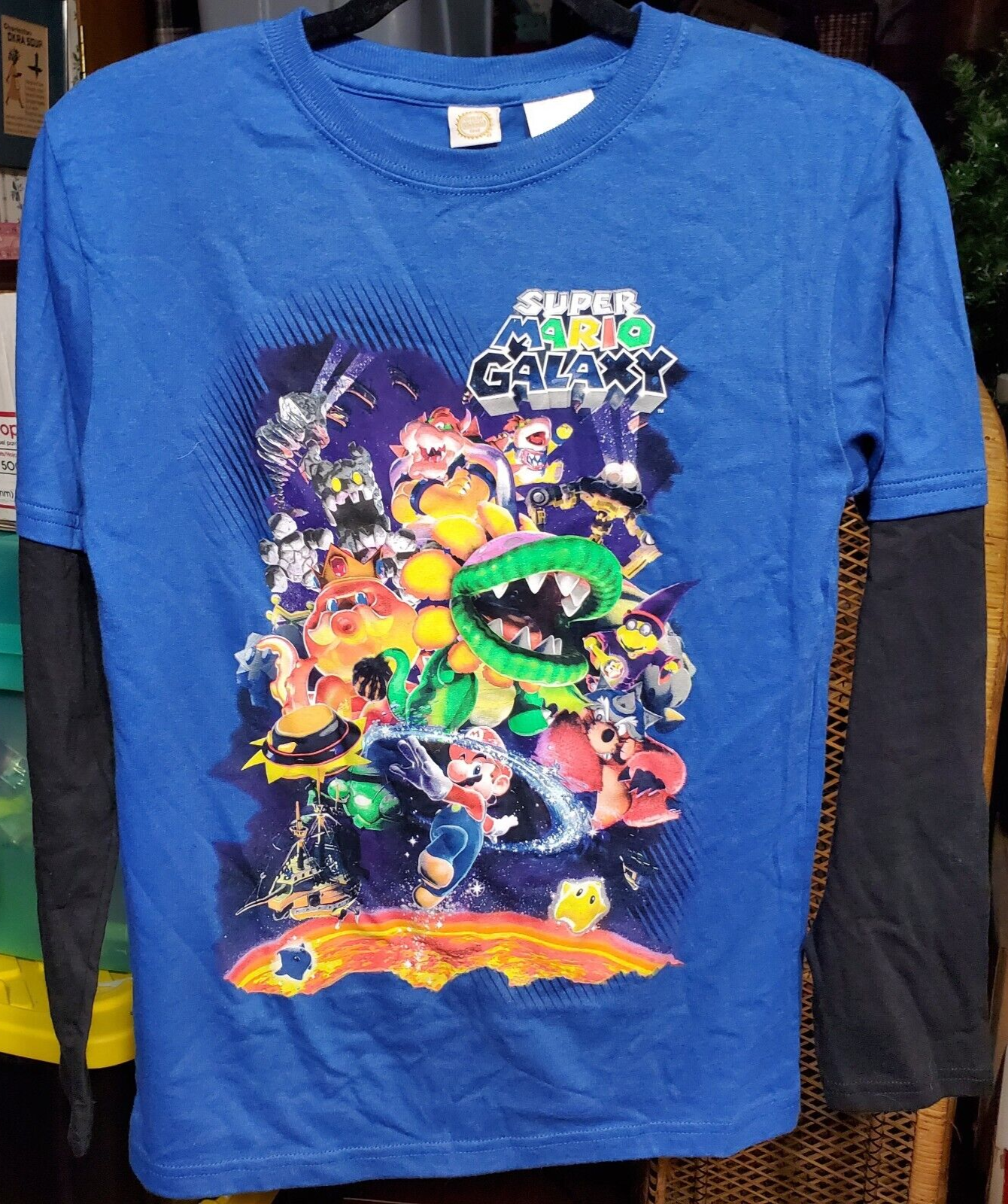 トップス 00S DELTA SUPER MARIO GALAXY Nintendo XL Super Mario Galaxy 2008 Blue T Shirt Size 14/16 Gaming