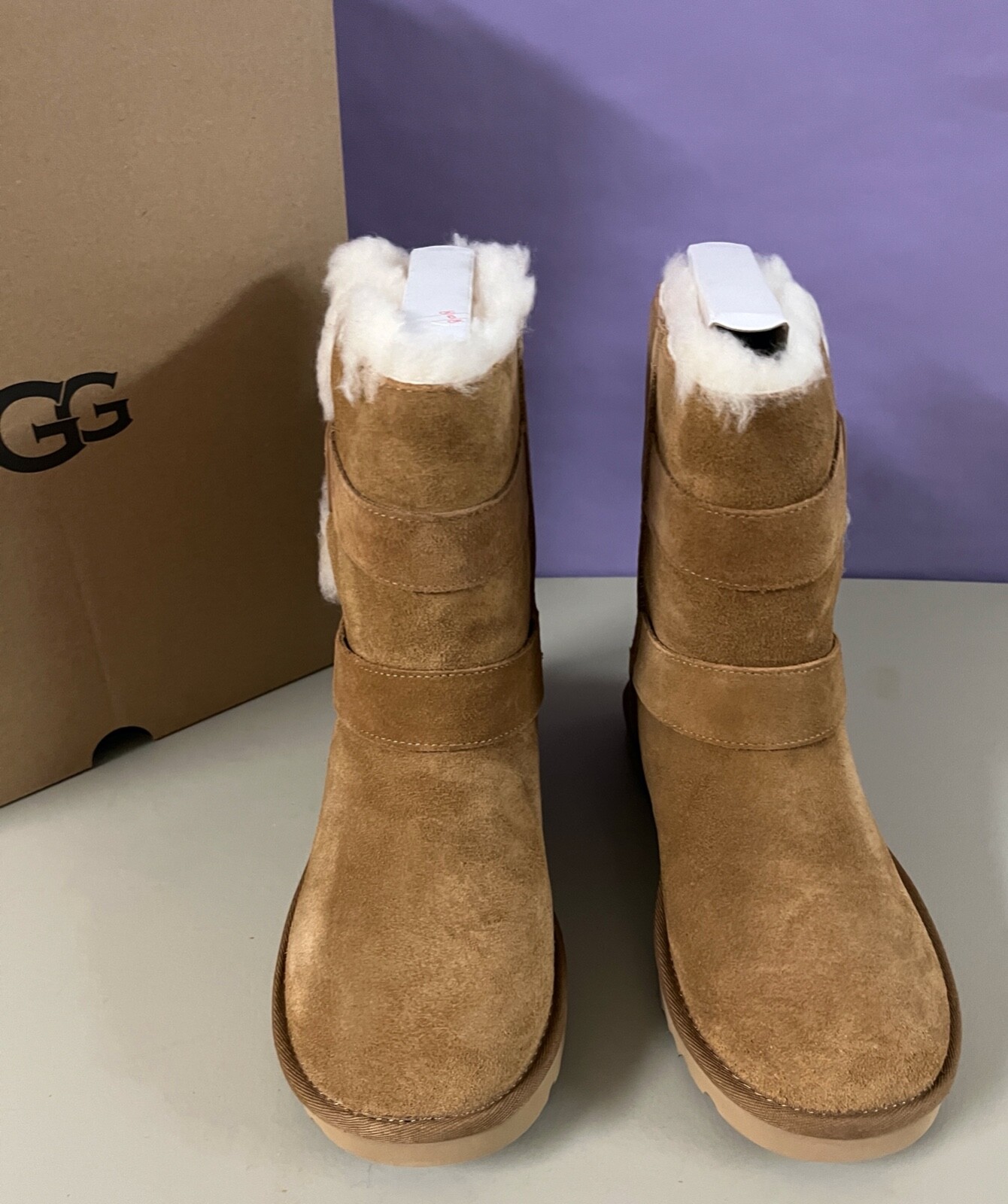 UGG WOMENS BAILEY GRAPHIC LOGO STRAP Boots Size 7 BEIGE /TAN