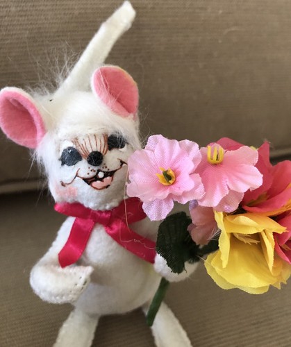 Annalee Spring Flowers 5 Inches NWOT