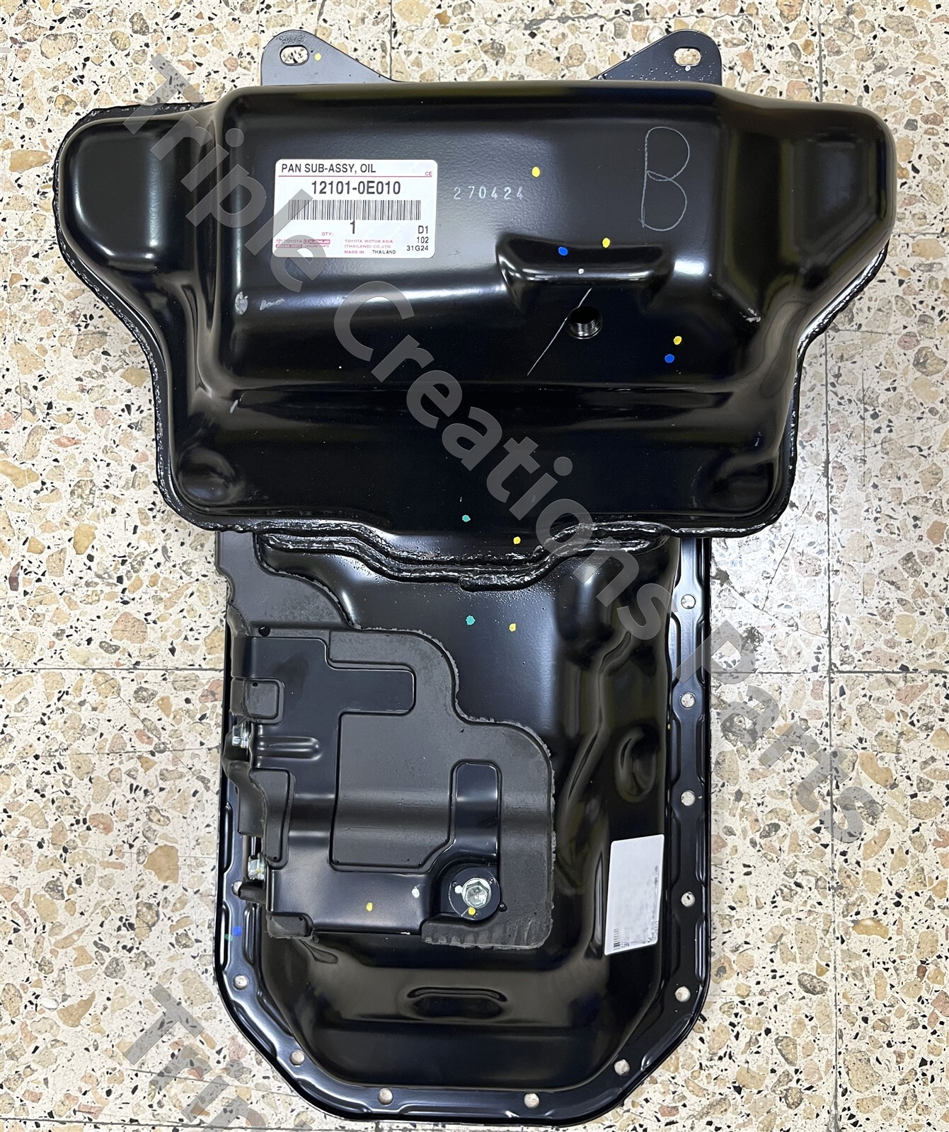 たなち TOYOTA (トヨタ) 純正部品 オイル パンSUB-ASSY 品番12101-54150