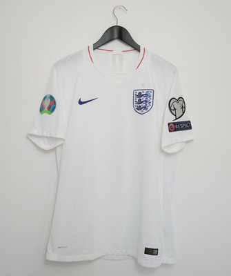 nike aeroswift shirt