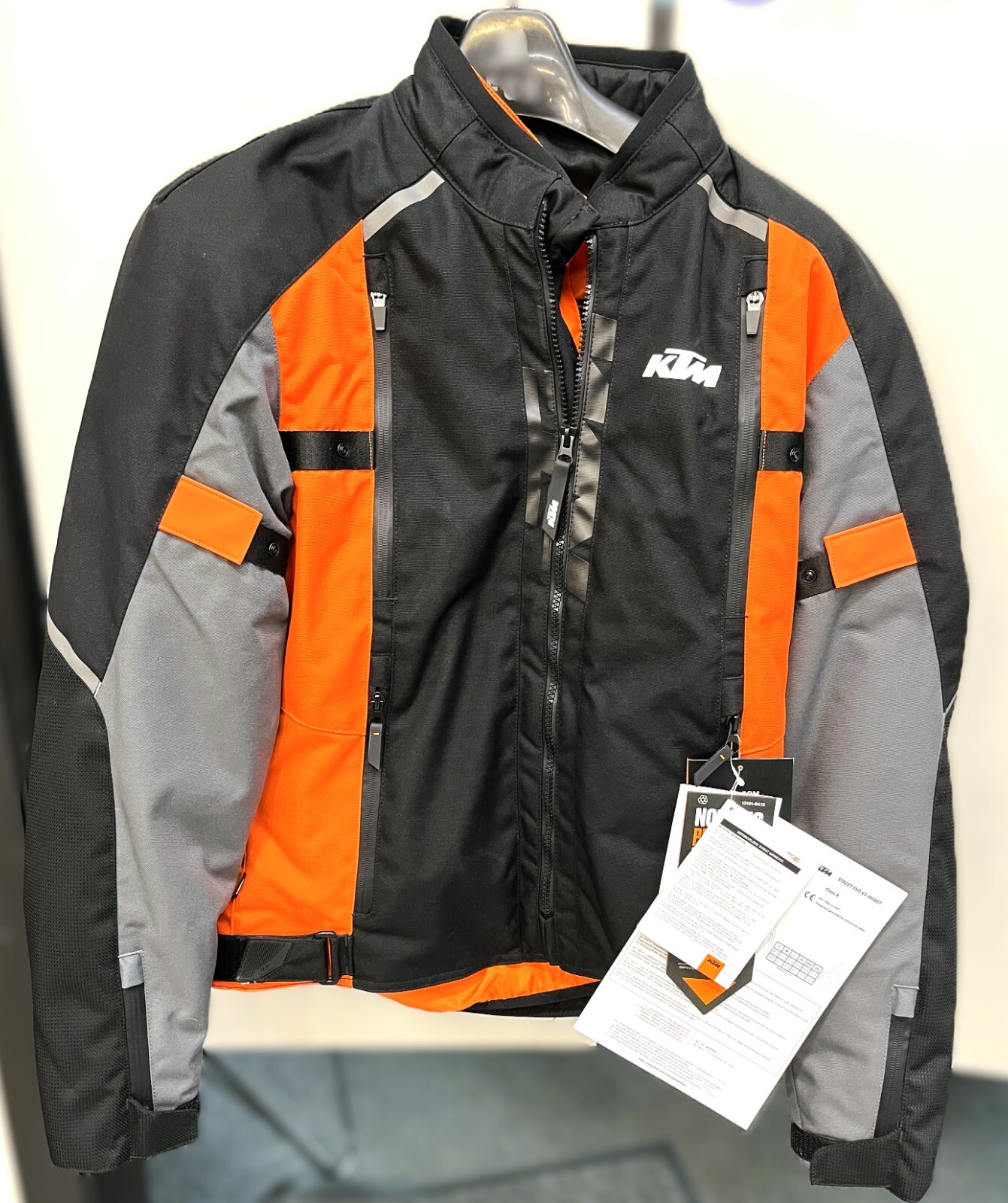 KTM POWERWEAR バイクジャケット サイズ50 KTM PowerWear - 着ることのできるパフォーマンス | KTM 日本
