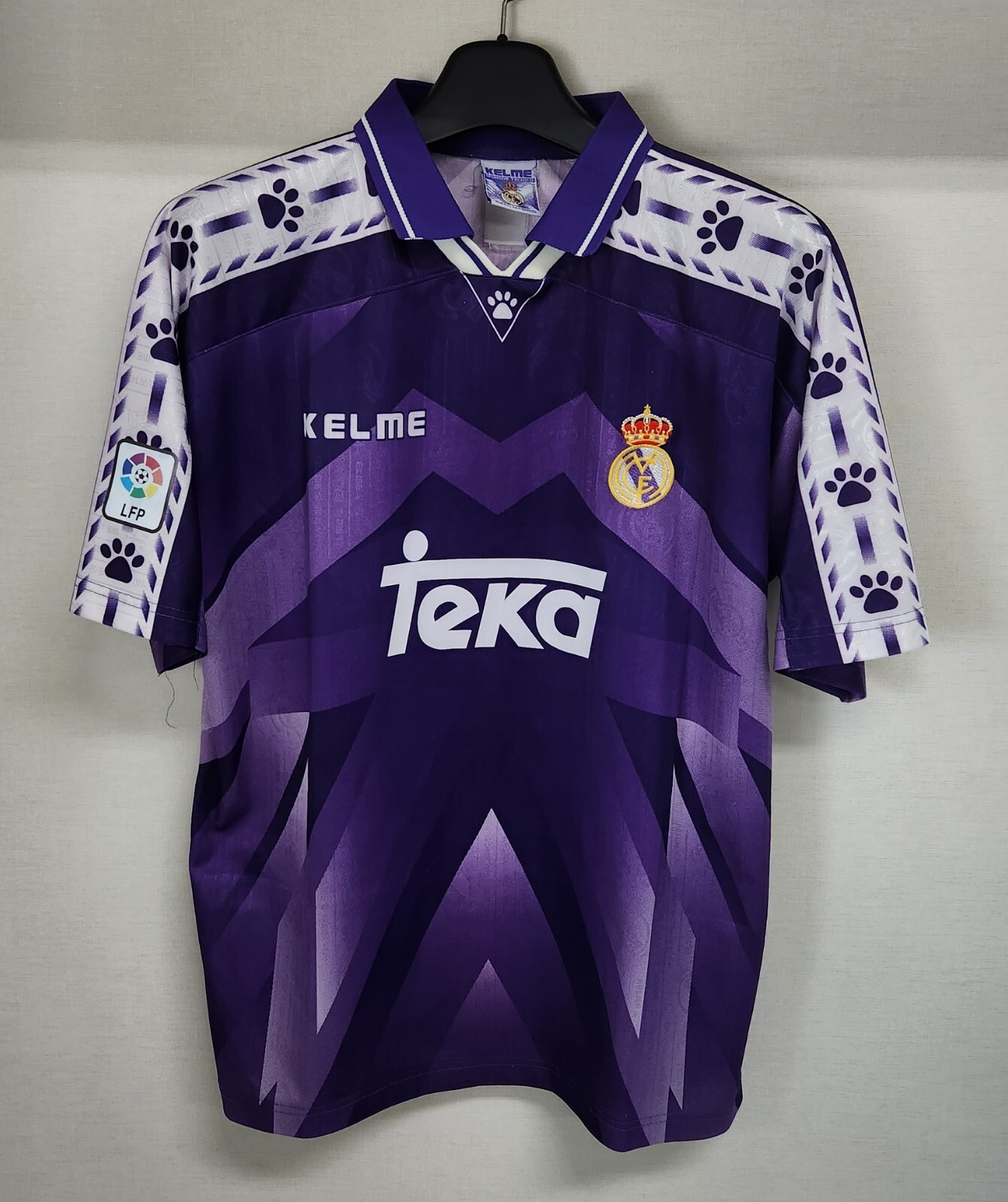 REAL MADRID AWAY FOOTBALL SHIRT 1994/96 L/S | Retro Football
