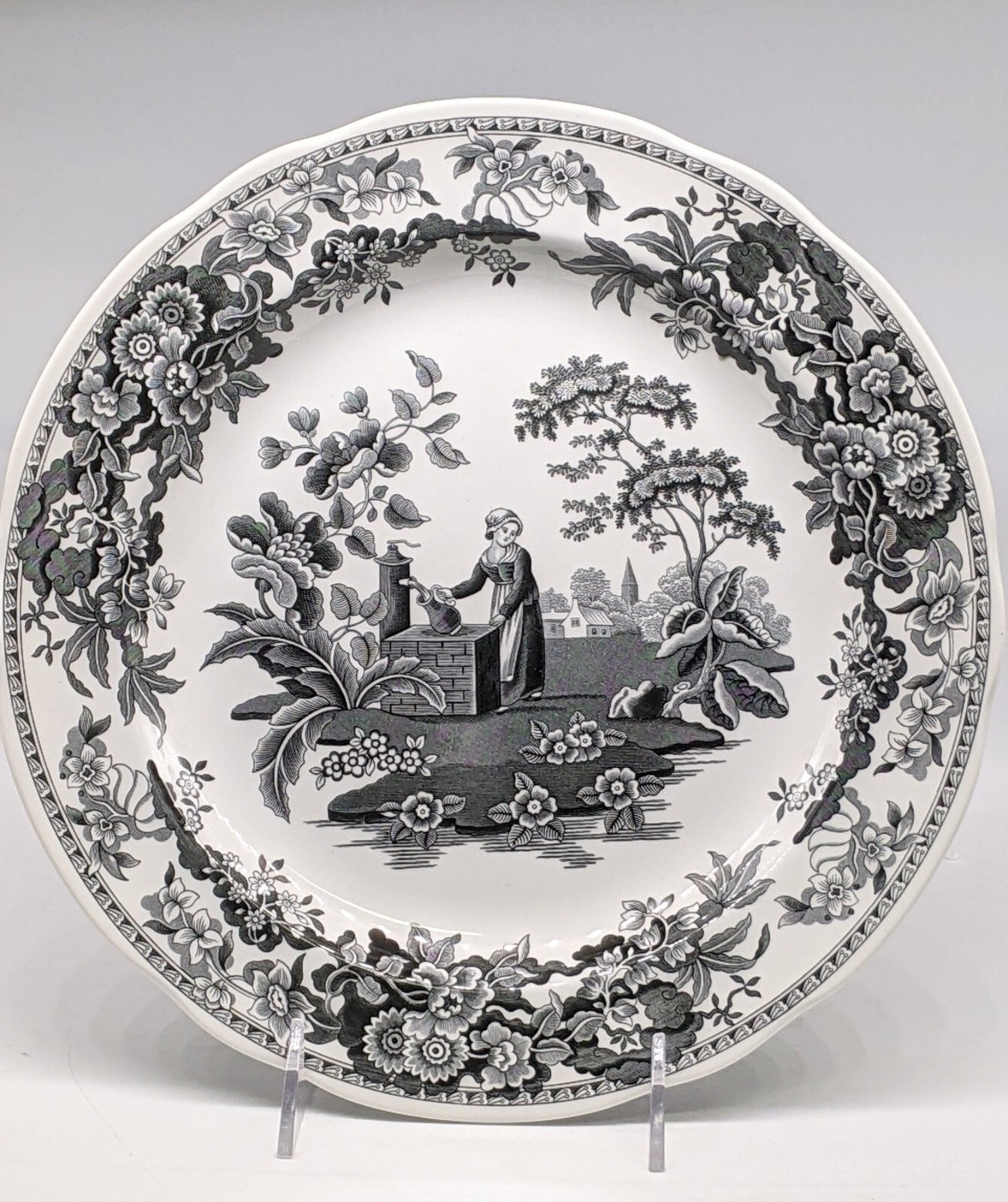 Spode Archive Collection Georgian Series Black Dinner Plate - Girl