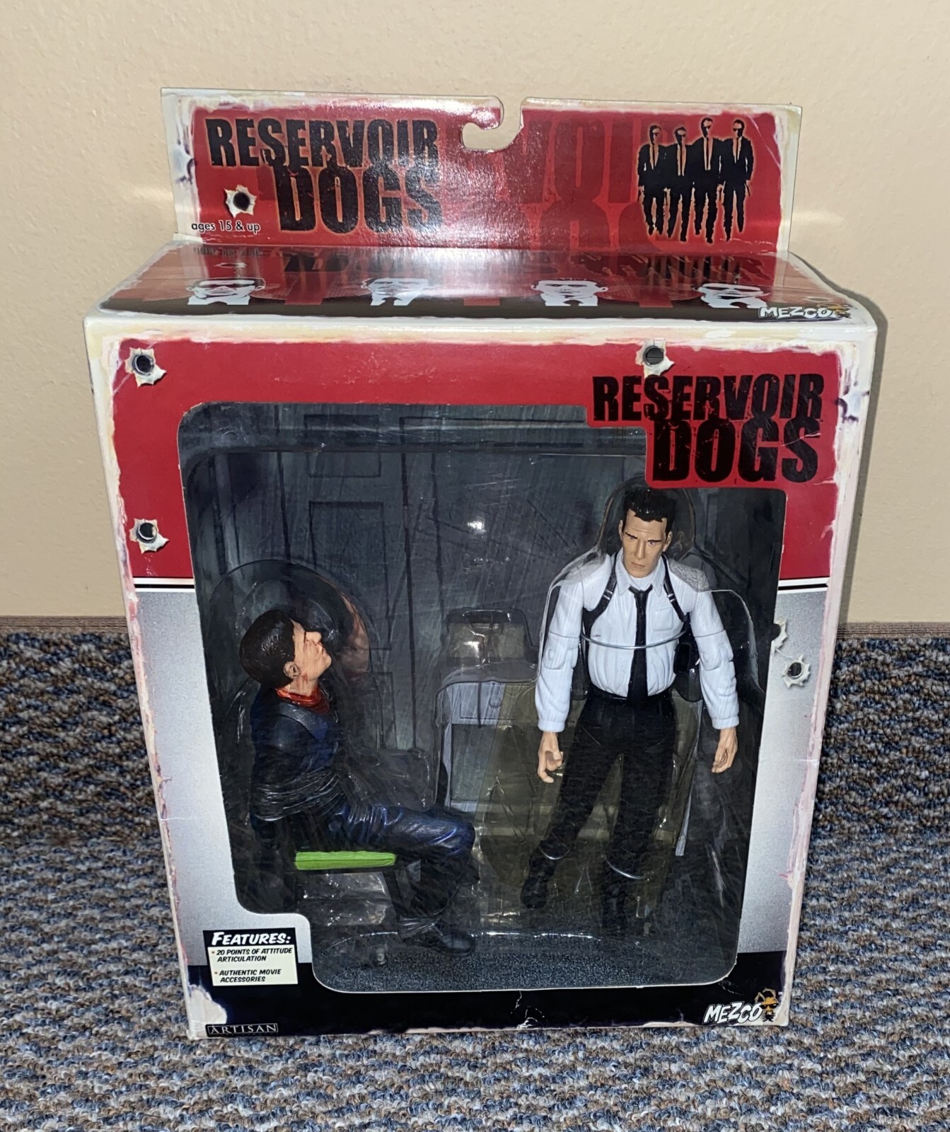 MEZCO メズコ Reservoir Dogs レザボアドッグス フィギュア Amazon.co.jp: MEZCO レザボア ドッグス フィギュア 5体セット