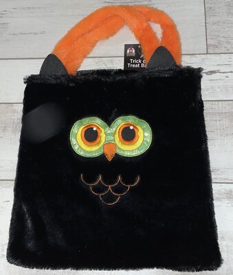 Happy Halloween Reusable Furry Trick or Treat Bag - Black/Owl   NEW