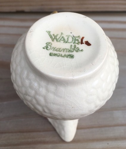 Wade Pottery Creamer Bramble England