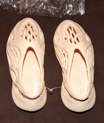 Ego SUPER BASS Beach Runner Breathable Sandals Shoes Women's Size 10 NEW