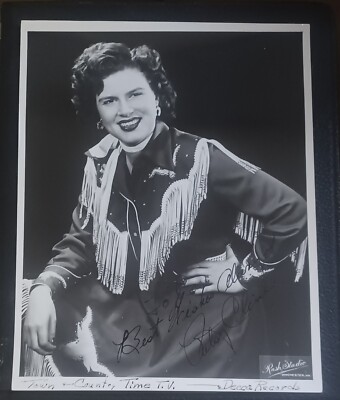 Patsy Cline Signed Photograph - Patsy Cline Autograph x2 1954