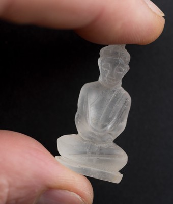 Thai Buddha Amulet Crystal Figurine LP Kasem Yoga Mudra Rare 26881