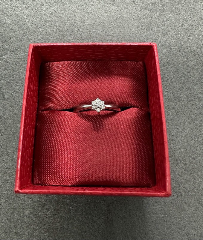 Christ Damenring WeiÃGold Mitz 7 Diamanten