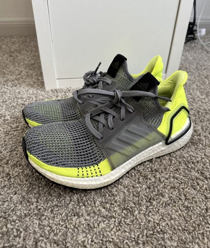 美品adidas BOOST シューズ グレー/イエロー adidas BOOST ゴルフシューズ グレー/イエロー - メルカリ