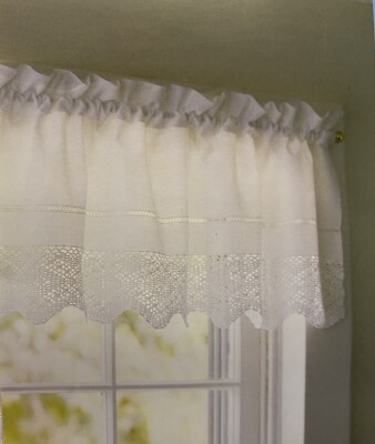 Martha Stewart Crochet Trim White Valance 60 x 14 French Shabby Chic Cottage