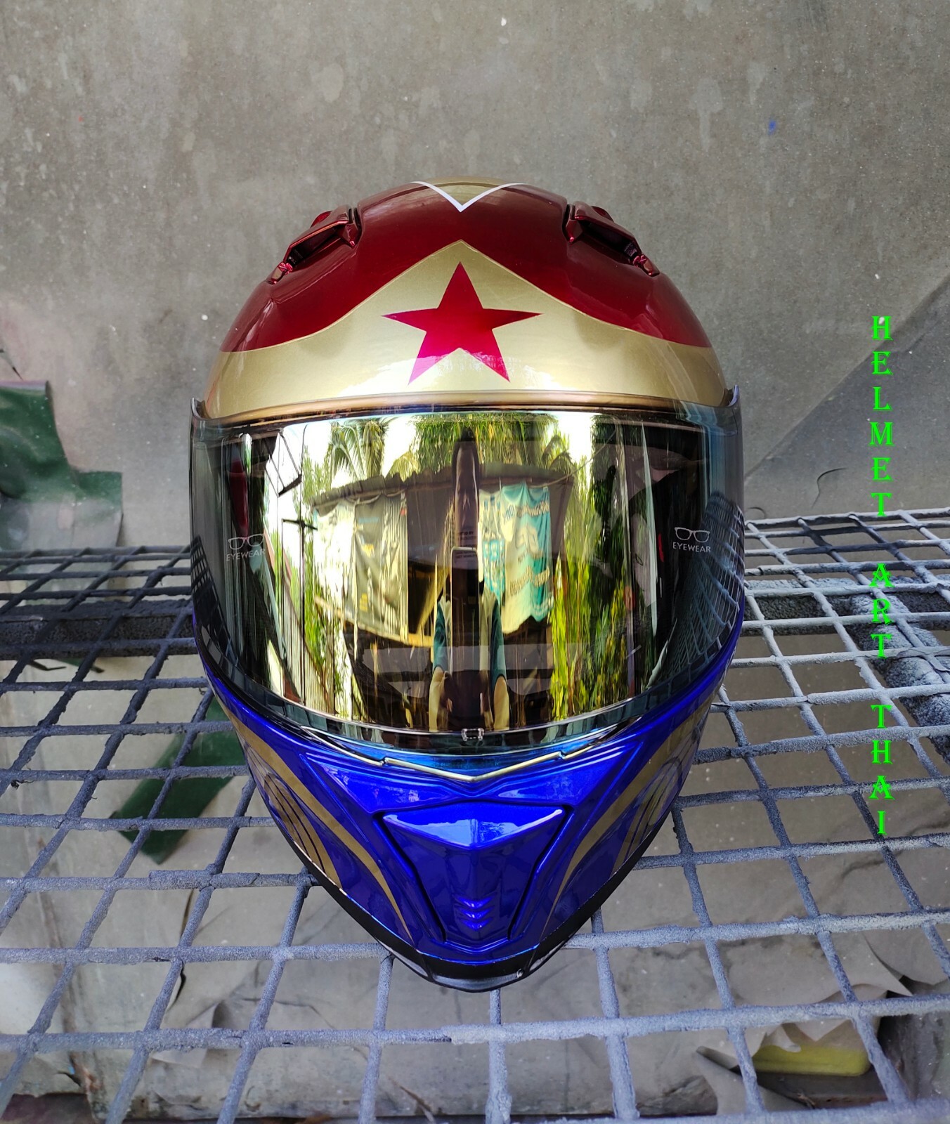 Wonder Woman Custom Motorcycle Helmet | eBay Wonder Woman Custom Motorcycle Helmet | eBay