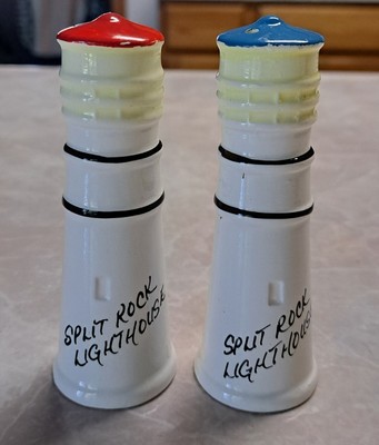 Vintage Nautical 4'' Ceramic Split Rock Lighthouse Salt & Pepper Shakers