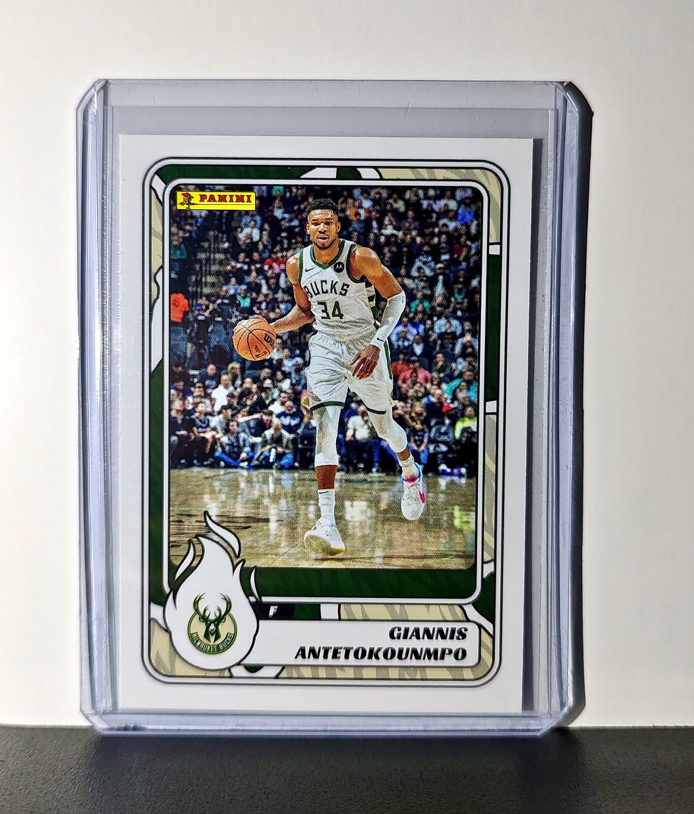 Giannis Antetokounmpo 2024-25 Panini NBA #51 Sticker Card