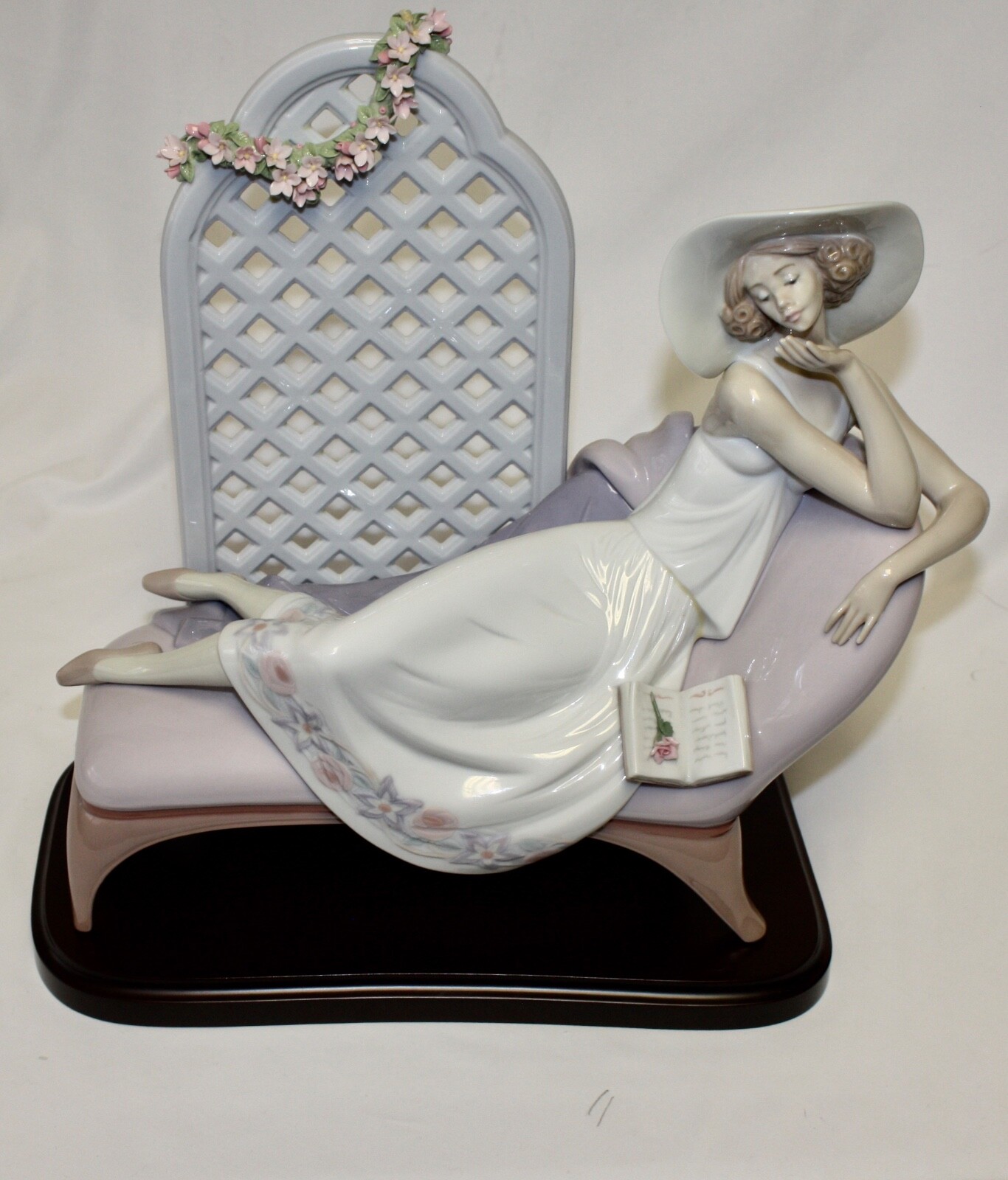 Lladro Double Signed Limited Edition #7634 GARDEN OF DREAMS