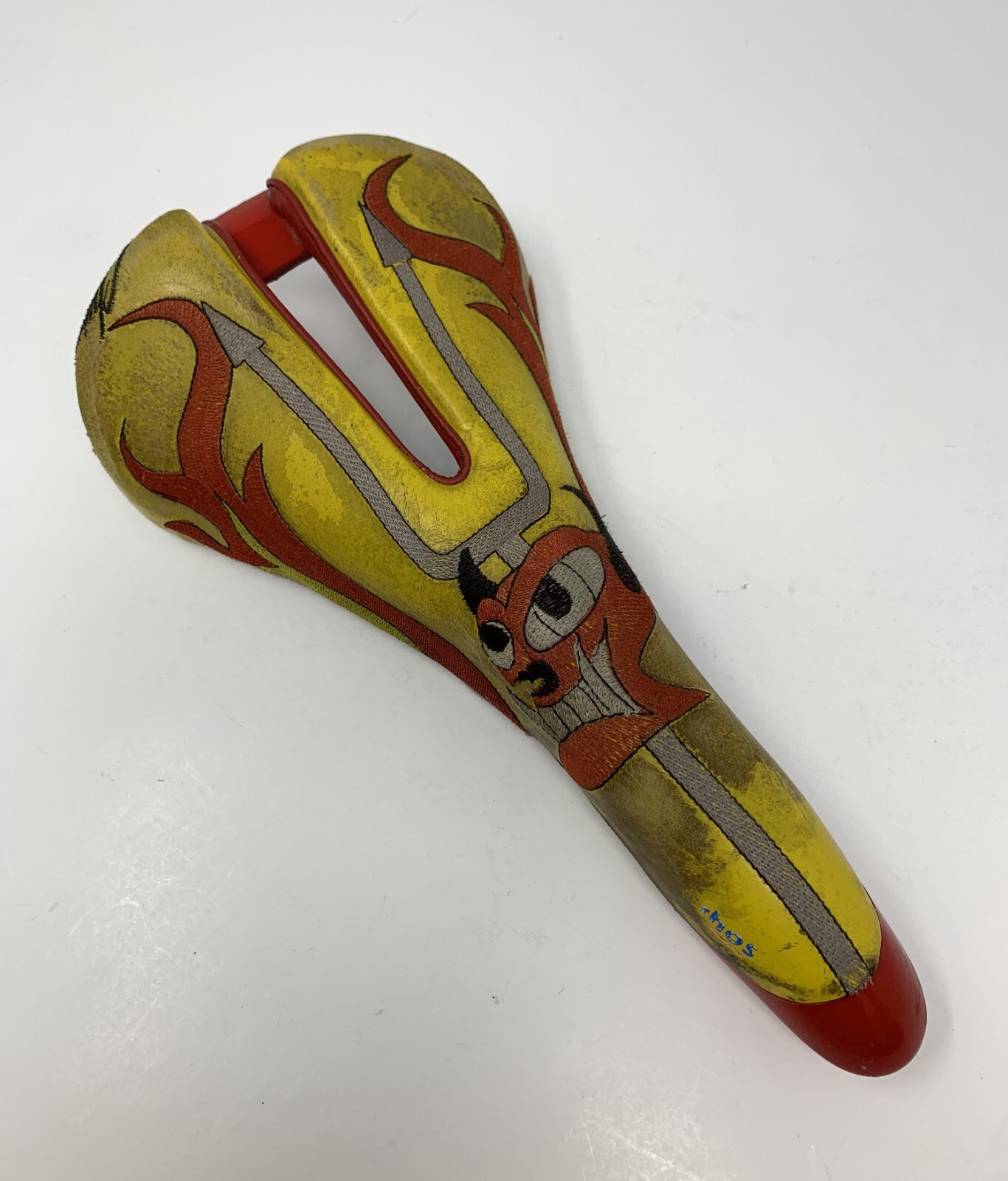 Vintage Selle Italia Diablo Saddle のeBay公認海外通販|セカイモン Selle italia radius サドル 黒パイソン柄 ヴィンテージ