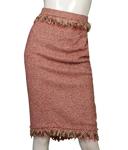 SALE❣️CHANELのロングskirt、超美品、00製、#38 CHANEL | Black Maxi Skirt with Slit – The Vault By Volpe