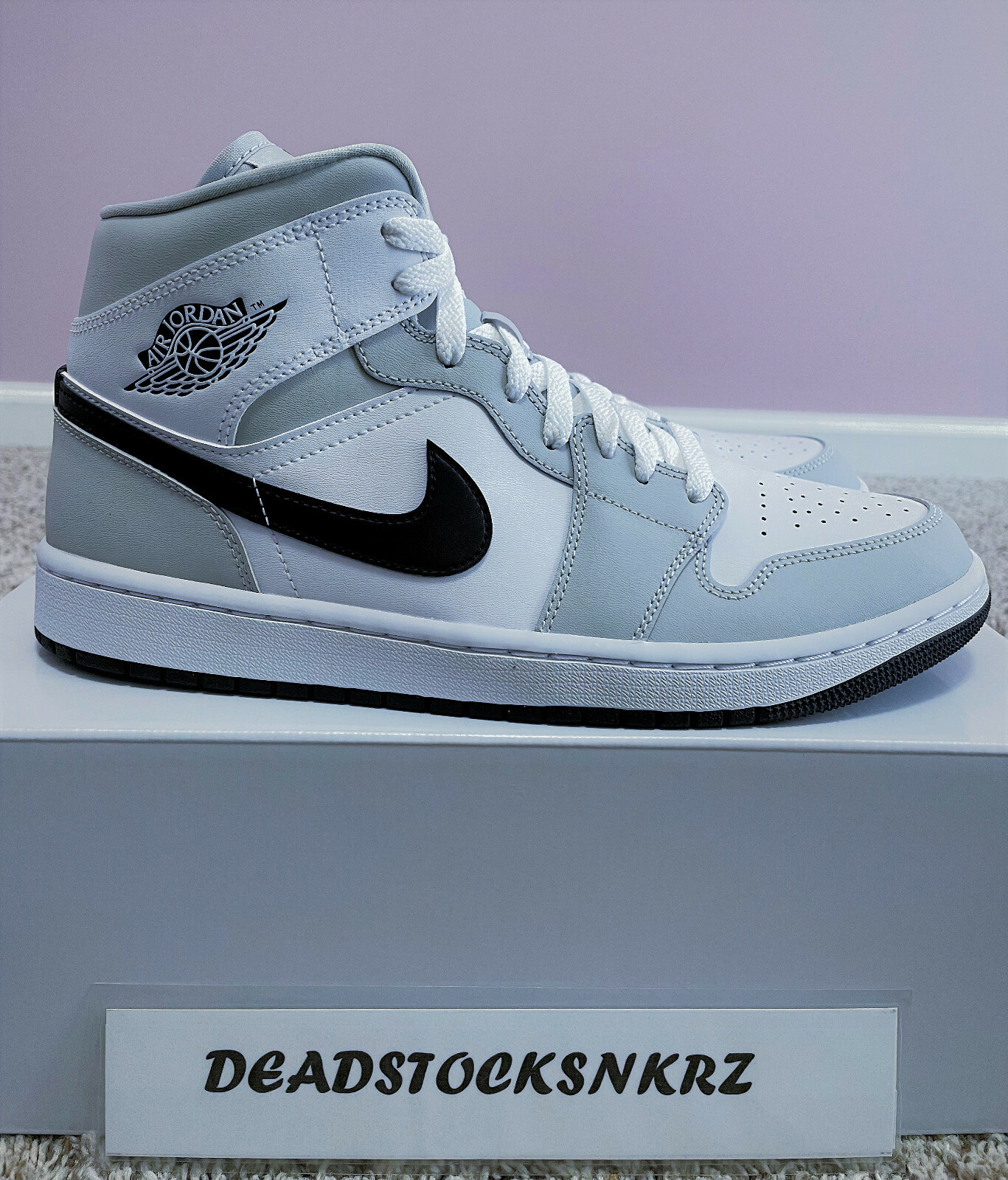 スニーカー Nike Wmns Air Jordan 1 Mid Grey Fog/White/Black BQ6472-015 W Nike Air Jordan 1 Mid Grey Fog Light Smoke Grey BQ6472 015