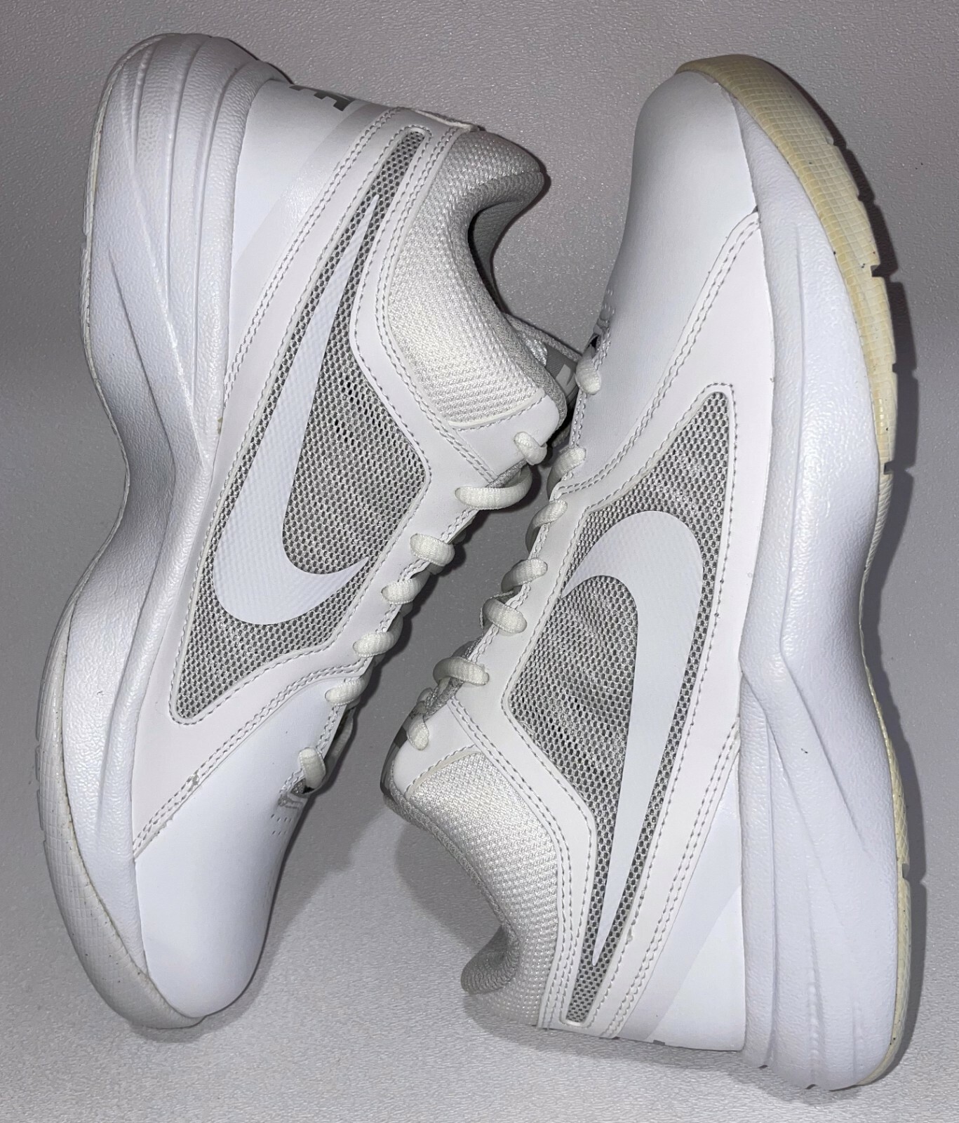Nike THE OVERPLAY VIII Mens NEW WITH 