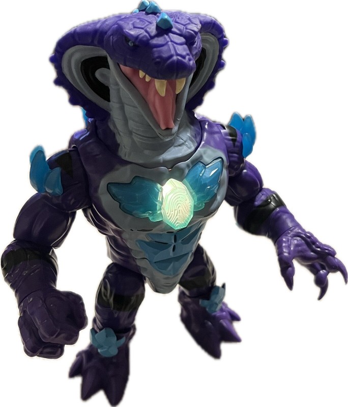 Beast Lab Stealth Strike Reptile COBRA Figure With Lights &