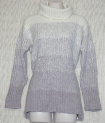 Jones New York White Gray angora lambswool turtleneck sweater Women's Size:S