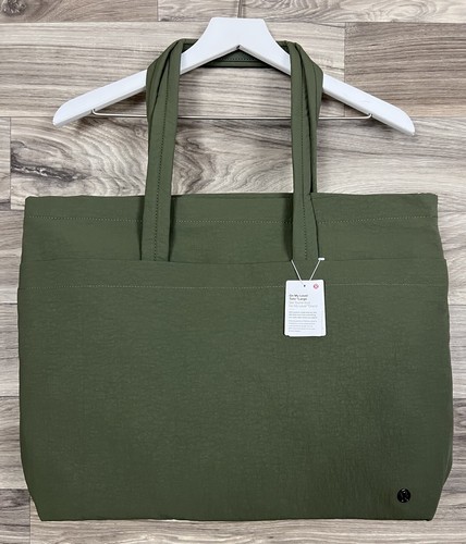 Lululemon On My Level Tote * Large One Size Volume 15L