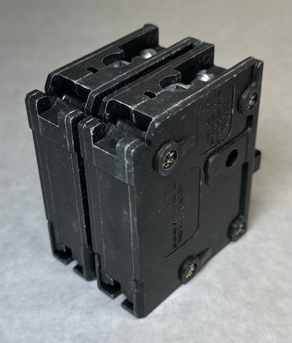 NEW (Qty 1) EATON Cutler-Hammer BR240 Circuit Breaker, Type BR, 2-Pole, 40A