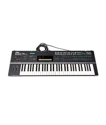 Pre-Owned Yamaha DX7 II-FD Synthesizer
