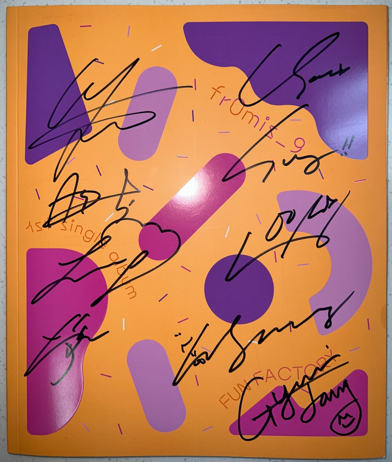 fromis_9 fun factory メンバー全員直筆サイン Fromis_9 [Fun Factory] All Member Autographed Signed Album