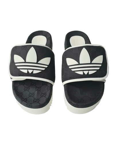 ◆送料無料◆ADIDAS X GUCCI SLIDE SANDALS◆正規品◆ Adidas x Gucci GG Platform Slides Sandals Green Terry Cloth
