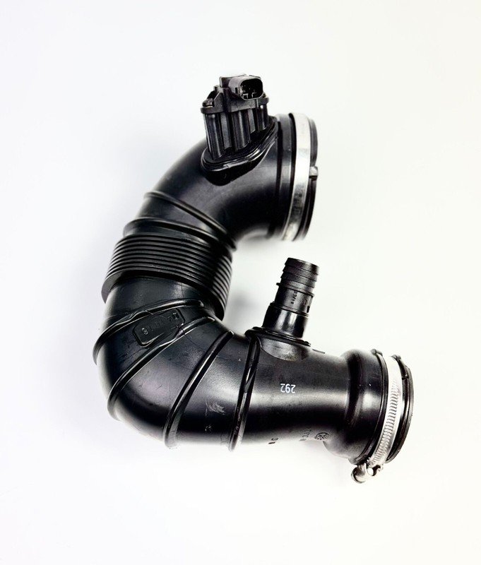 Original Mercedes Benz Reinluftleitung Om651 A6510904537