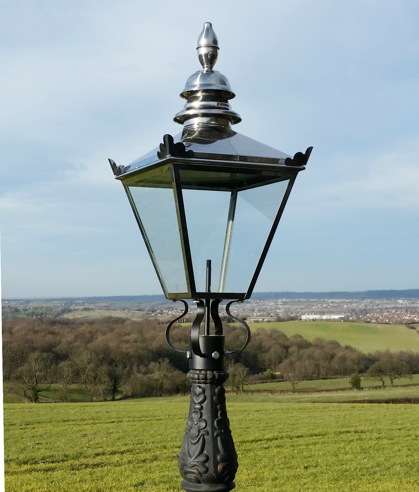 Large Victorian Traditional Style Lantern Lamp Post Light Garden