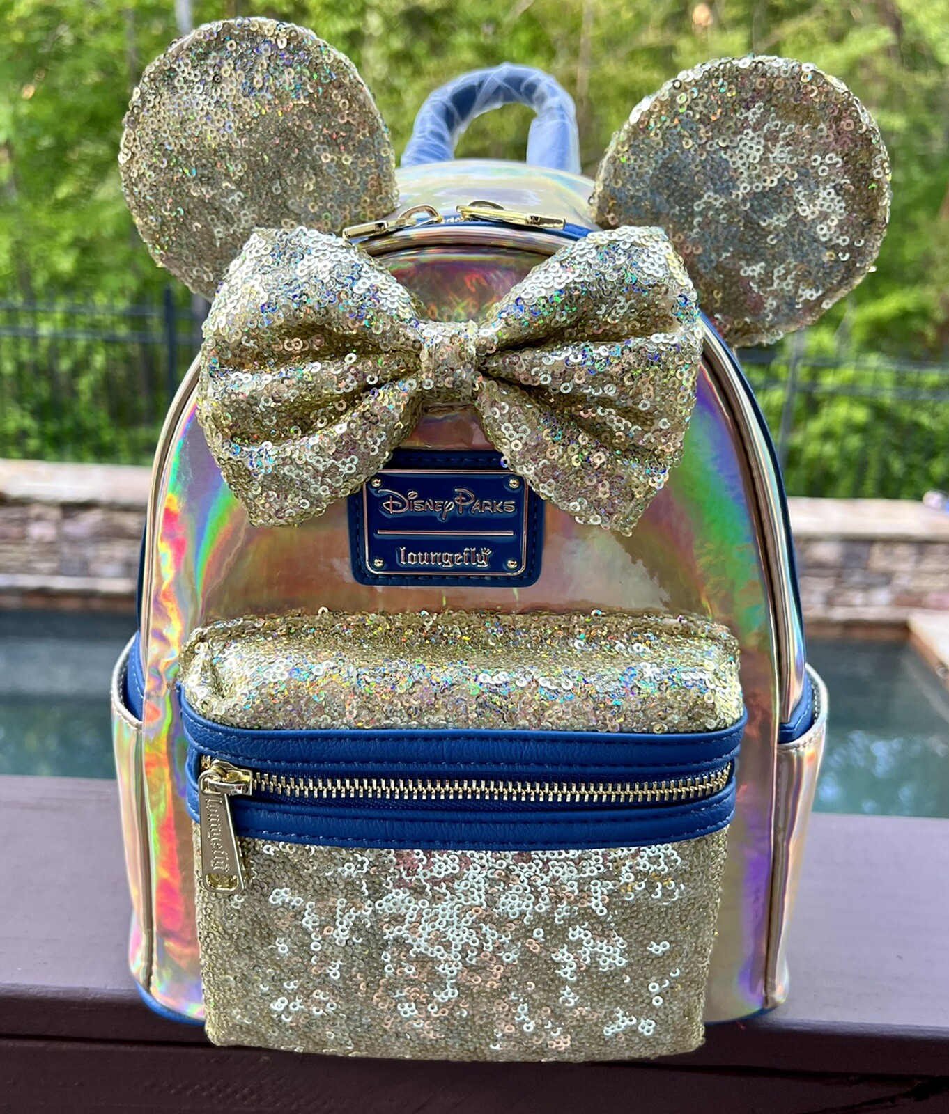 ☆Loungefly☆Minnie Mouse Exclusive llic Gold & Silver New Minnie Mouse Metallic Gold & Silver Quilted Loungefly