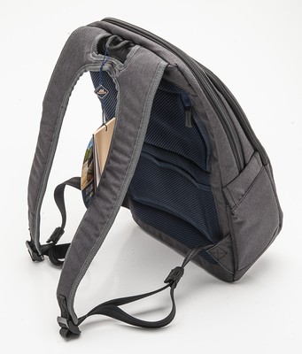 Riva Case Suzuka 7760 - Notebook Backpack - 39,6 CM (15.6 '') - Black