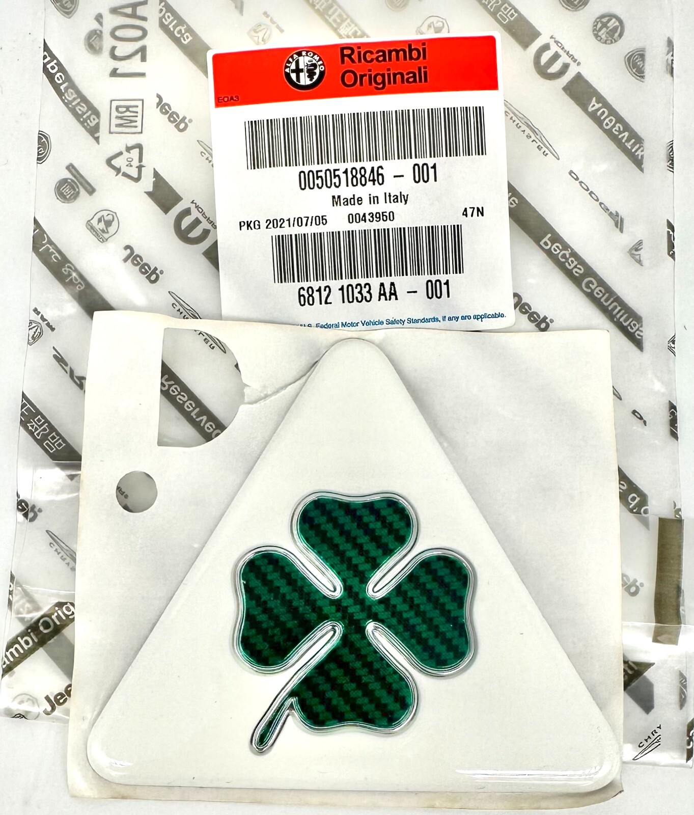 アルファ Genuine Alfa Romeo Mito Clover Badge (right side) 50518846