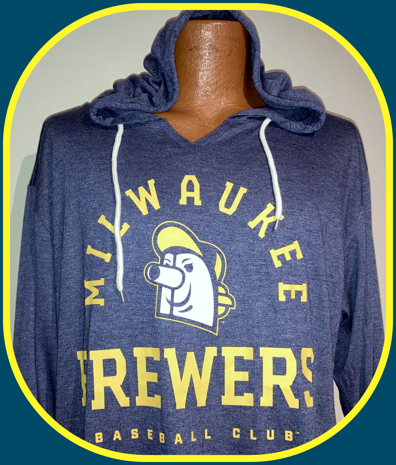 2023 Milwaukee Brewers SGA X-Large Pullover Hoodie Shirt New