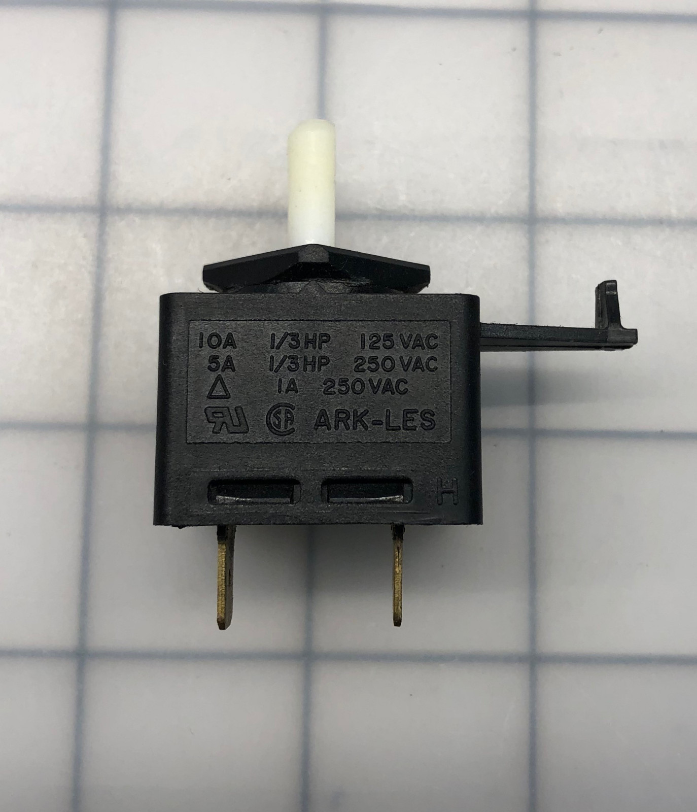 3395382 Whirlpool Dryer Start Switch - USED -