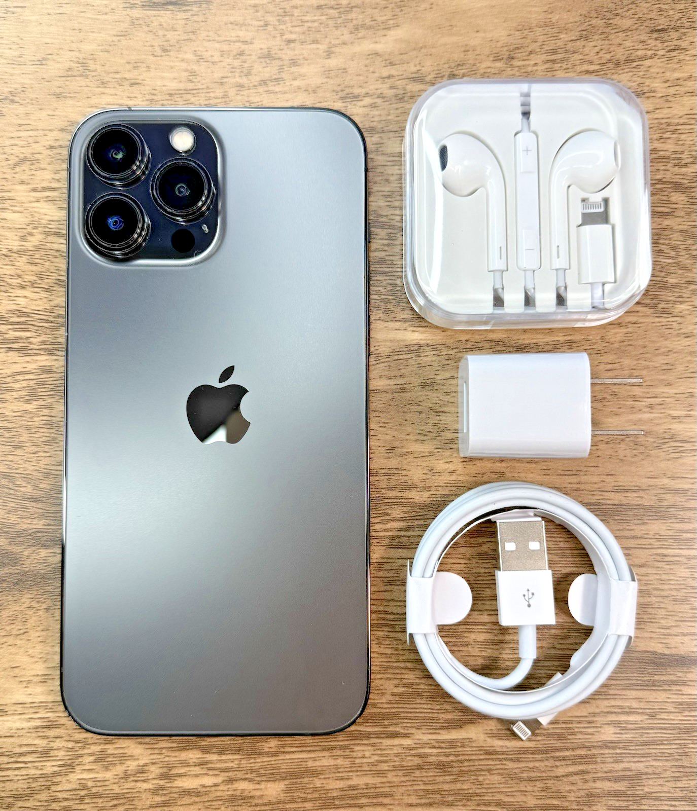 Apple iPhone 13 Pro Max 128GB Graphite - Factory Unlocked - Very